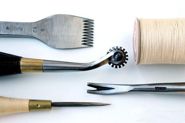 草莓手工皮具工作室