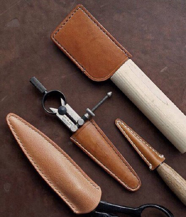 草莓手工皮具工作室