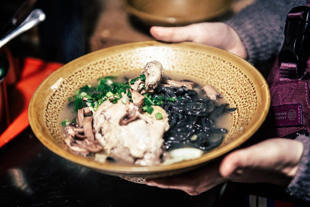 豌豆葱油拌面