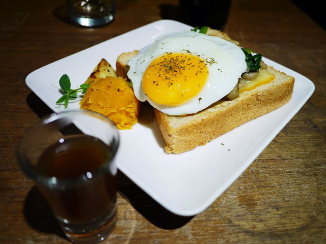 hi,日楞Ryou Café