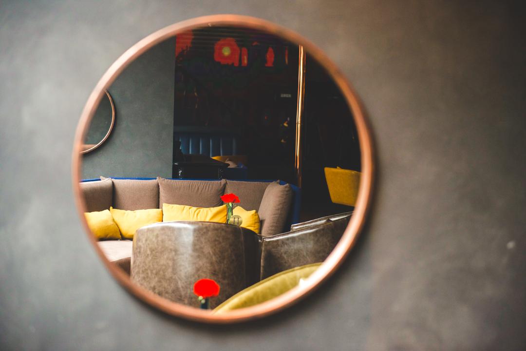 If lounge bar