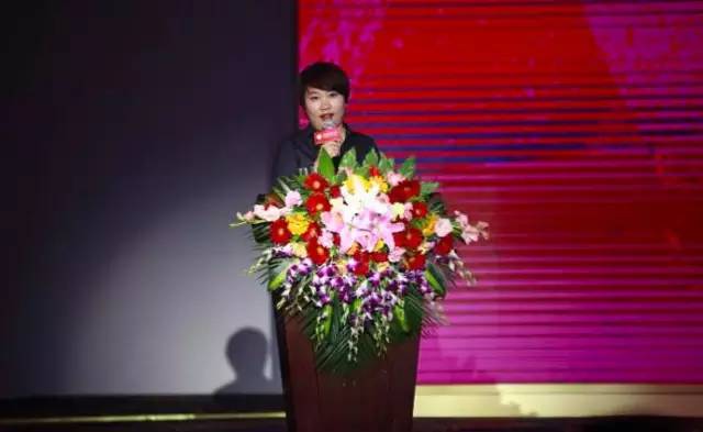 2017壹方城特色小镇产业创新IP连接会暨第二届婚嫁特色小镇投资洽谈会