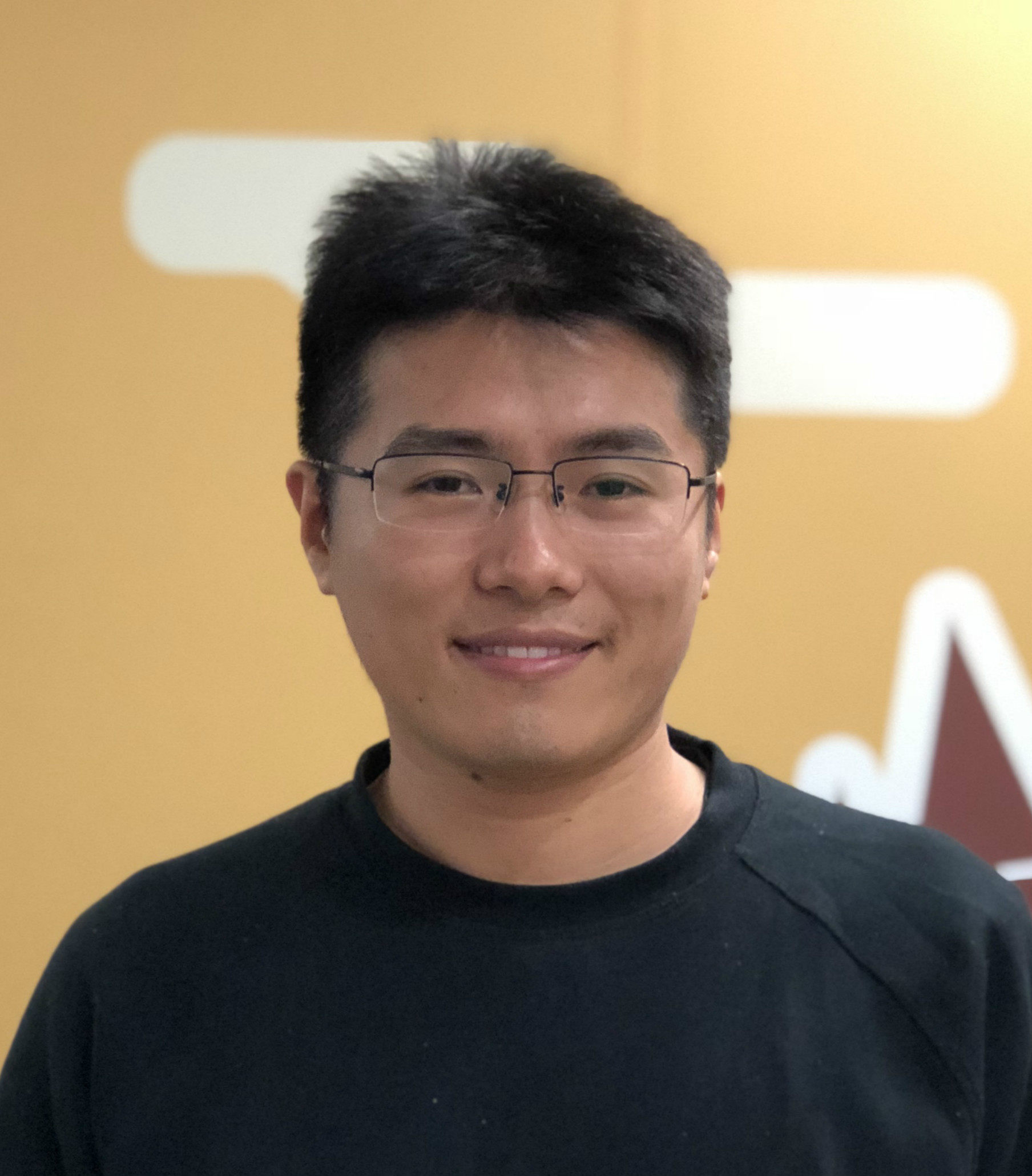 阿里国际  前端技术专家钱陈（潕量）