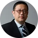 北京大学国际医院副院长、肿瘤中心主任  药物临床试验机构主任梁军