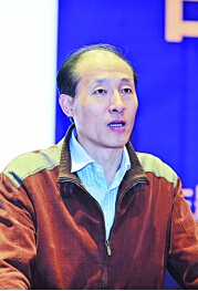 中国联通监管事务部总经理周仁杰