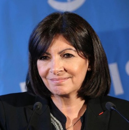 巴黎市长 法国参议员安娜·伊达尔戈照片