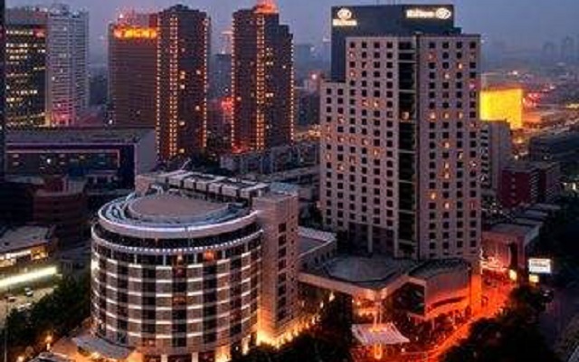 Пекин 5. Гостиница Хилтон Пекин. Hilton Hotel China. Отель Хилтон в Китае Пекин. Гранд Миллениум Пекин.