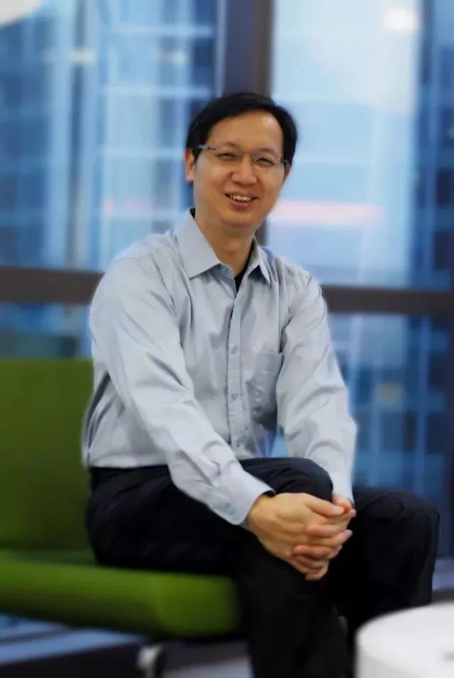 阿里巴巴副总裁 达摩院机器智能实验室副主任华先胜