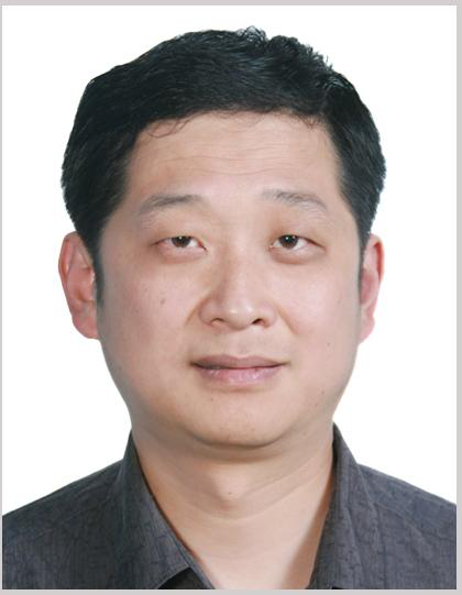  广东工业大学土木与交通工程学院教授冯为民