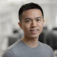 Facebook 人工智能研究部门Facebook 框架工程师Yanbin Feng照片
