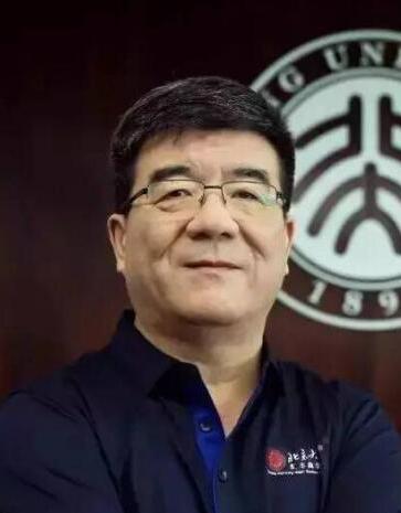 北京大学汇丰商学院院长海闻