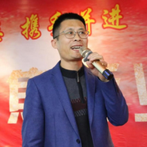 南京农大教授、猪病专家李玉峰