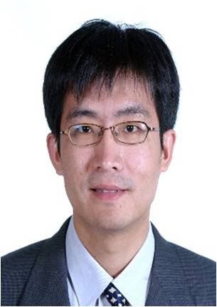 新华社通信技术局网络技术部副处长、教授级高级工程师王健伟照片