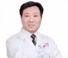 郑州市第三人民医院整形美容外科主任董琪照片