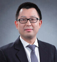 普惠金融信息服务（上海）有限公司  创始合伙人&董事局主席  张辉  