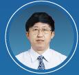 中国互联网教育家联盟主席贾智会照片