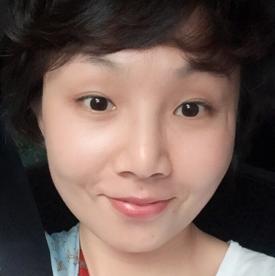 深圳市汇聚创新园运营有限公司助理杨红丽照片