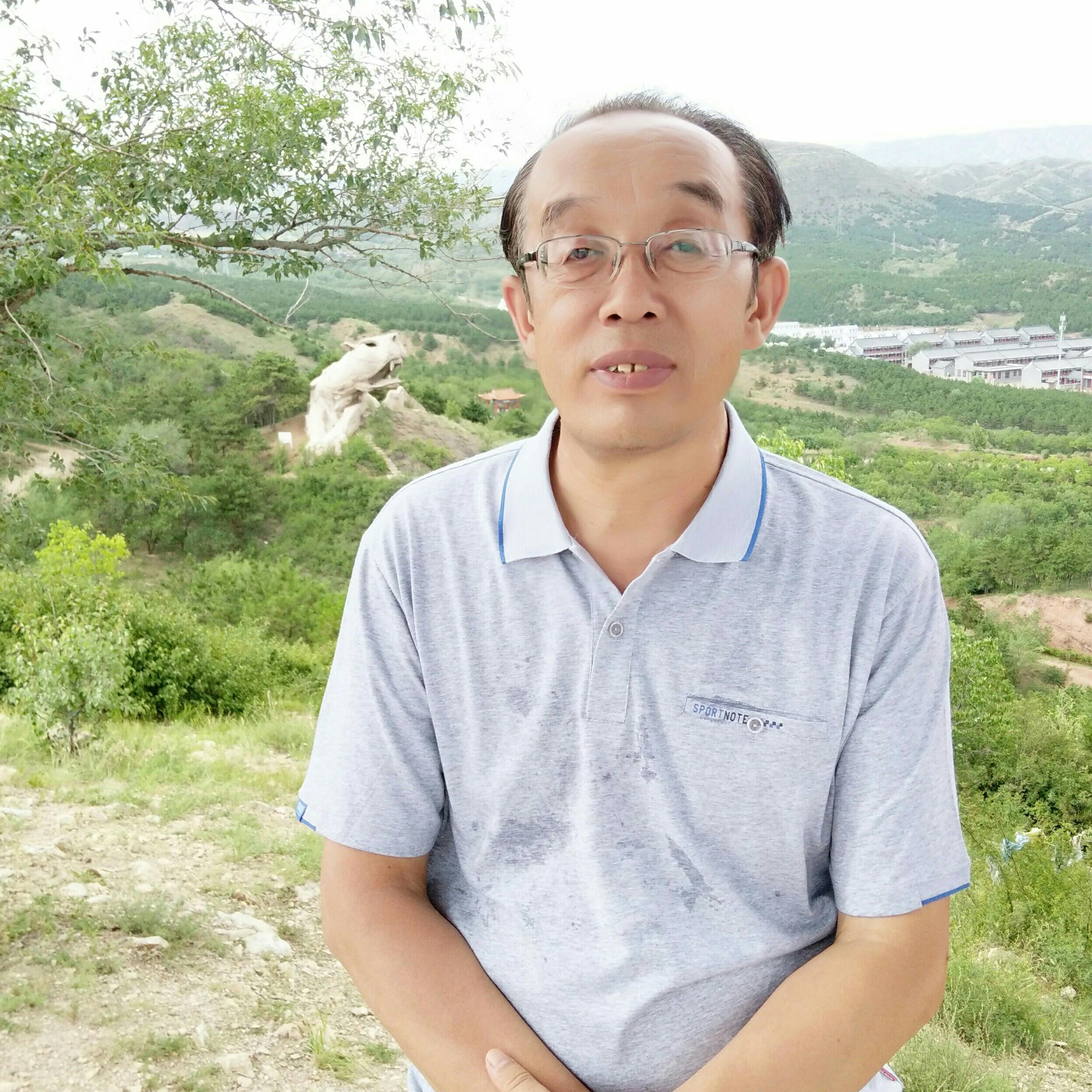 内蒙古天陆新能源科技有限公司董事长周正平照片