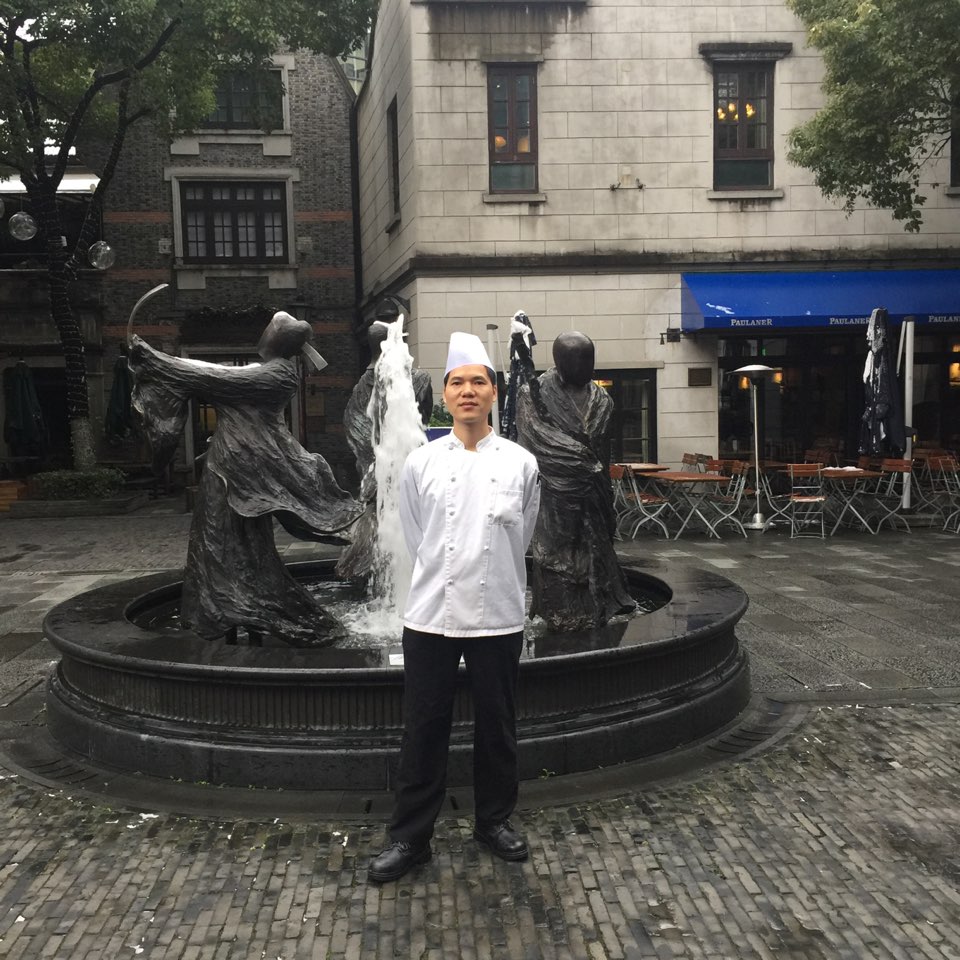 上海熙玺府餐饮有限公司誉八仙新天地店点心副主管梁海波照片