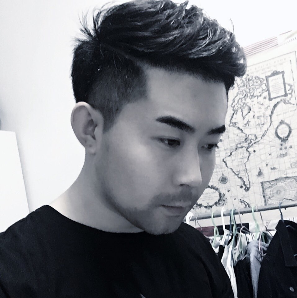 折800经理侯培杰照片