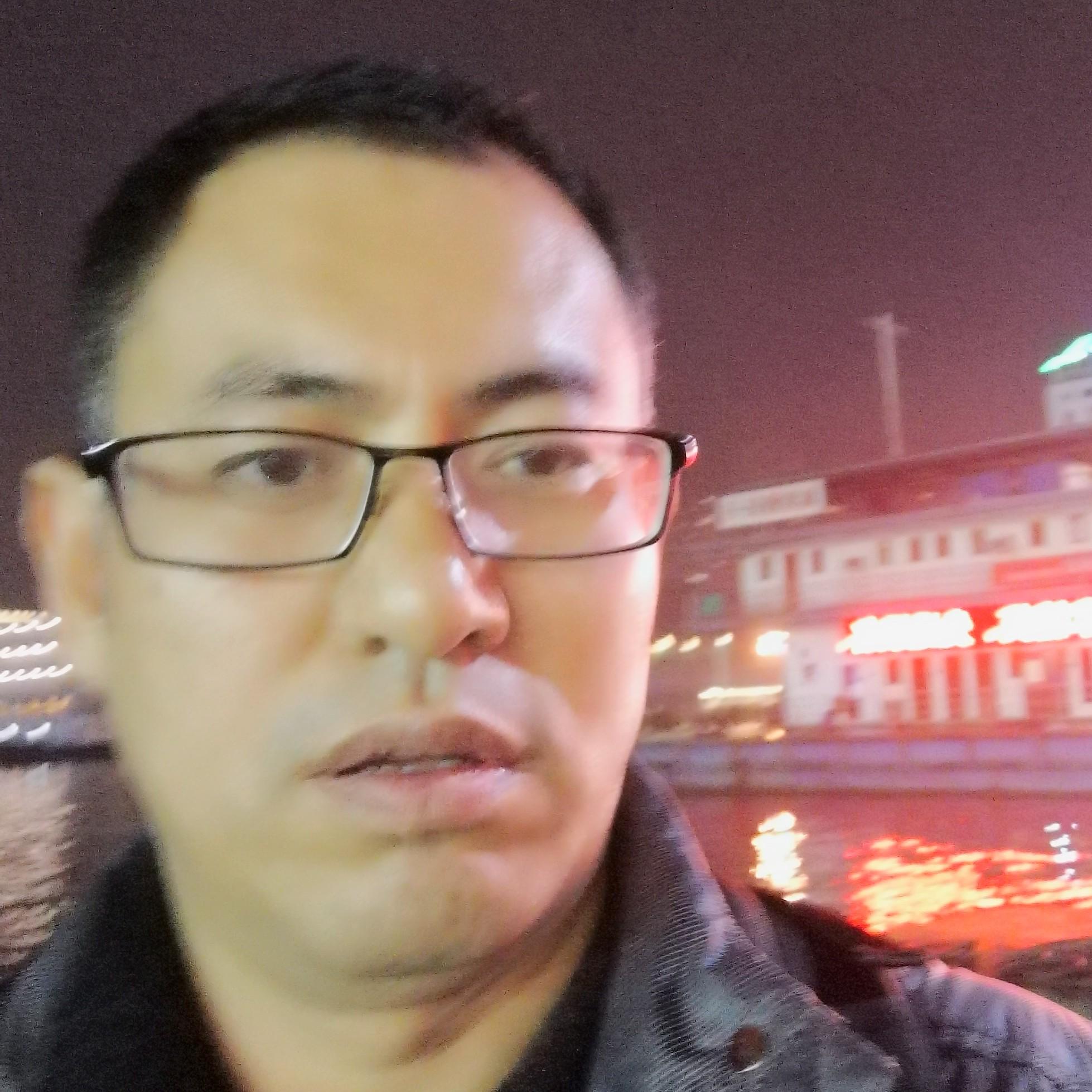 新世界北京房地产开发公司总监刘广彬照片