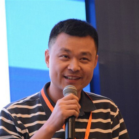 4399 副总裁  荀迎曙