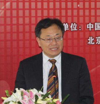 中国商业经济学会执行秘书长尹传高照片