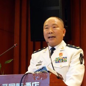 中国海军海军少将吴方臣照片