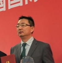 上海爱照护公益发展中心董事长丁勇照片
