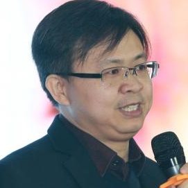 文新学堂创始人兼总裁叶德文