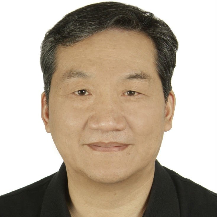 清华大学化学系教授，博士张新荣