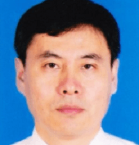 华南理工大学材料学院院长，高分子光电材料及器件研究所副所长彭俊彪