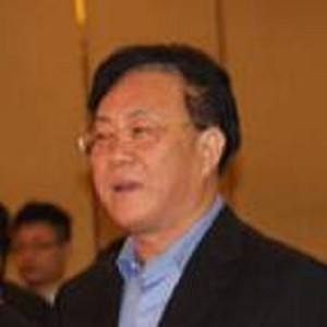 国家行政学院机关服务局局长密万录