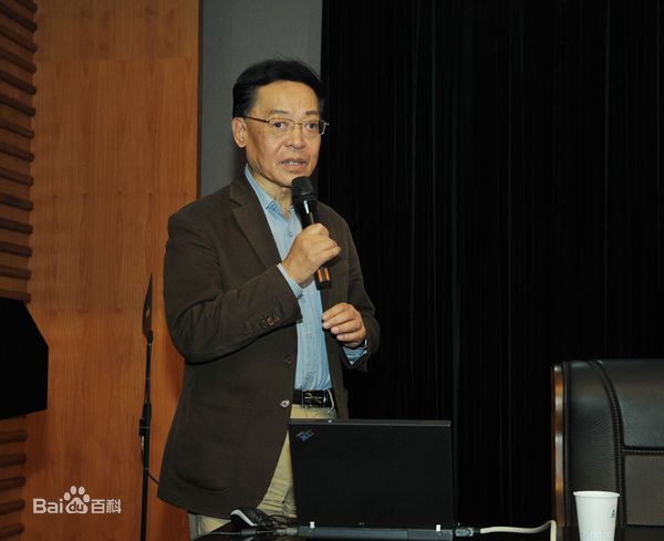 上海理工大学光电信息和计算机工程学院院长庄松林