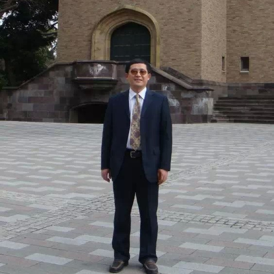 上海交通大学教授许平