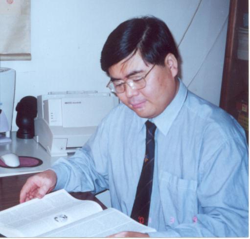 清华大学化学工程系（化学工程联合国家重点实验室）教授王运东