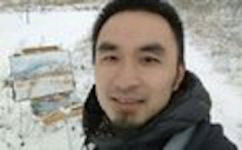 上海颜文樑艺术促进会副秘书长李靖坤