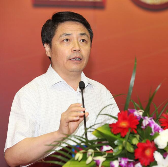 对外经济贸易大学党委常委、校长王稼琼照片