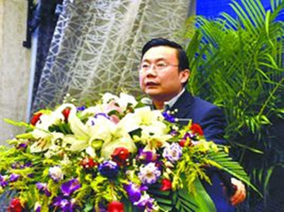 华中科技大学教授缪向水