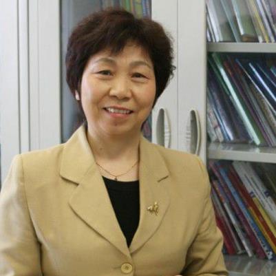 北京语言大学高级翻译学院院长刘和平