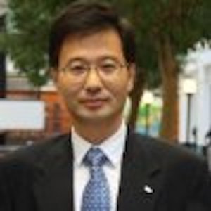 美国福特汽车公司汽车研究和创新中心高级经理James C Cheng