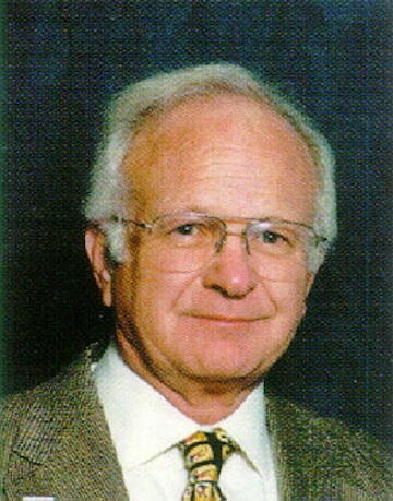 美国加利福尼亚大学圣地亚哥分校教授James P. Kemp