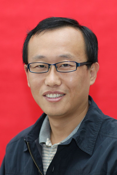 西安电子科技大学物理与光电工程学院副院长邵晓鹏