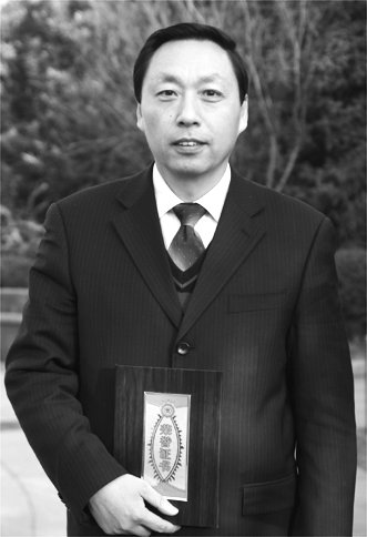 中国地理学会城市地理专业委员会 副主任焦华富