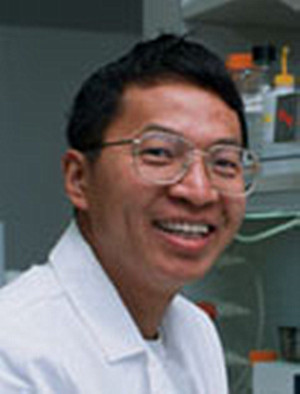 上海交通大学特聘教授吴强