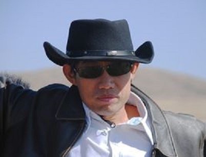 凤皇社创始人梁洪军