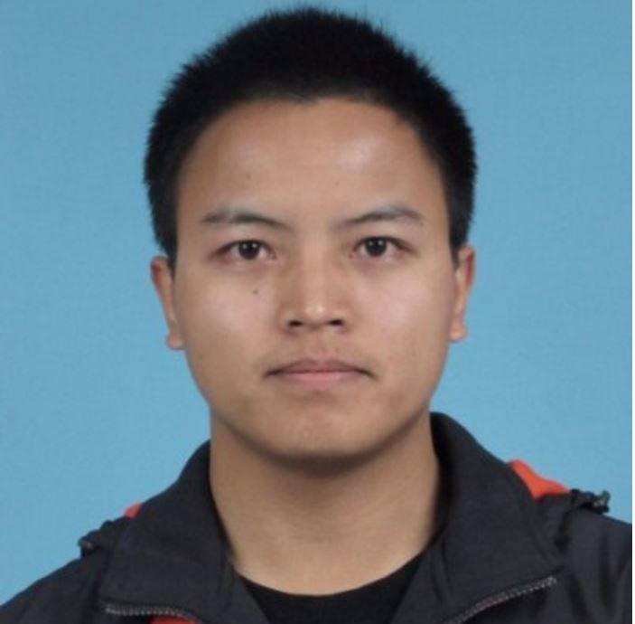 武汉大学博士易建新