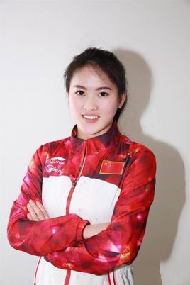中国跳水队女子跳水运动员陈若琳照片
