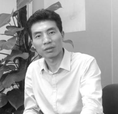 华阳国际设计集团建筑产业化公司董事、总经理龙玉峰