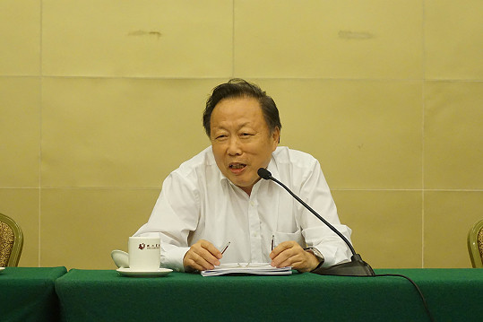 中国轻工业联合会副会长钱桂敬